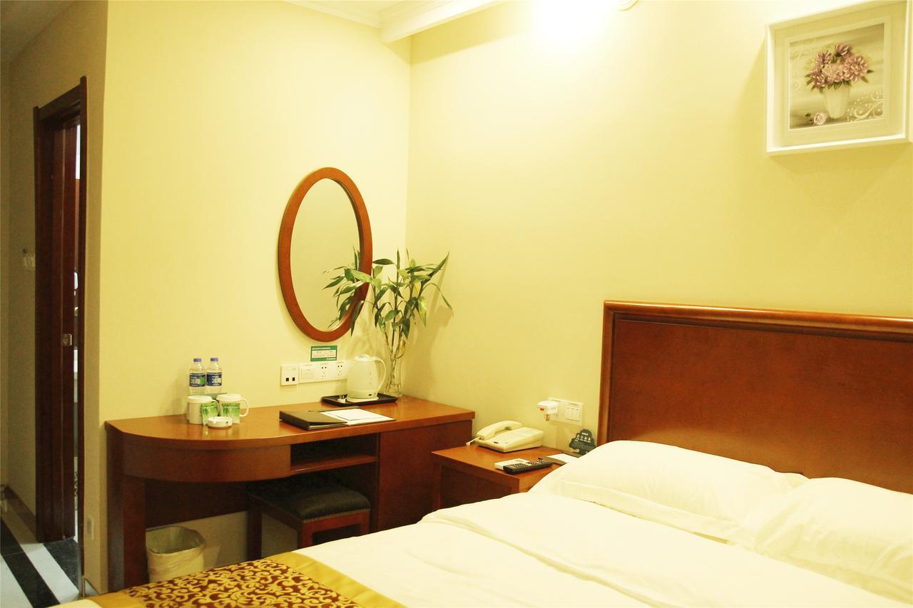 Greentree Inn Shanxi Yan An Luochuan Fuqian Street Express Hotel Εξωτερικό φωτογραφία